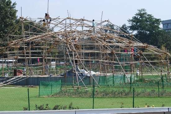 DSC_0053 scaffolding, business, stage, stage setting