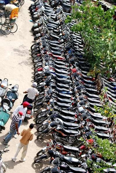 2-wheeler parking